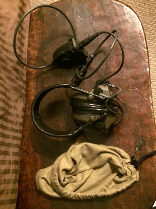 3M Peltor OD Comtac III Electronic Head Phones w/ PTP